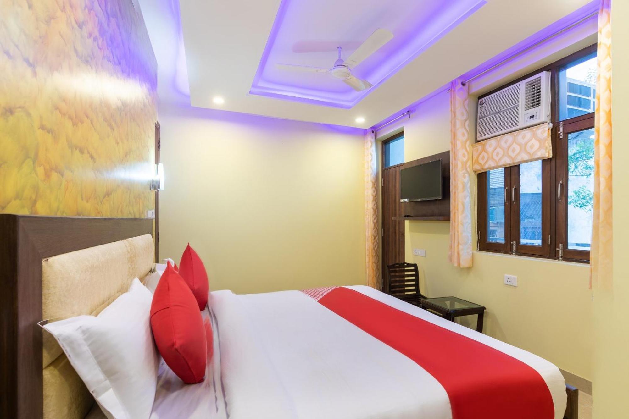 Super Oyo Hotel O Red Stone Inn Nowe Delhi Zewnętrze zdjęcie